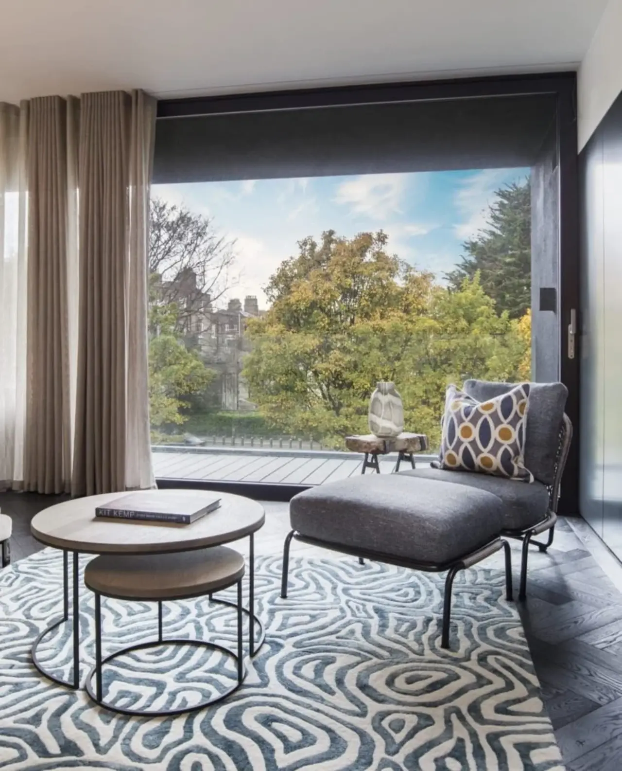 LouDela project showcase 9